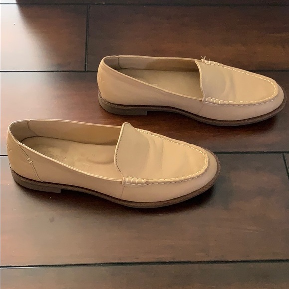 Tan leather flat loafers - Picture 2 of 5